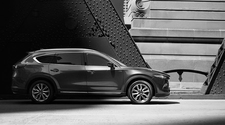 Mazda mostró la primera imagen del CX-8. ¿Demasiado parecido al CX-9?