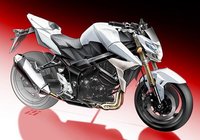 Suzuki GSR 750, Naked de media cilindrada utilitaria