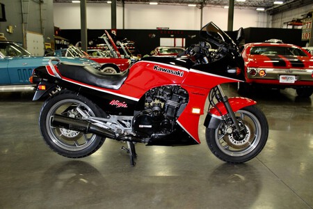 Kawasaki Top Gun 1 2023