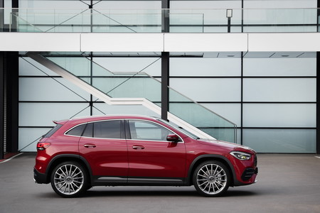 Mercedes Amg Gla 35 12