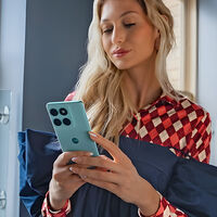 Aurrera está rematando el celular con pantalla curva y 4 años de actualizaciones: Motorola Edge 60 Fusion 