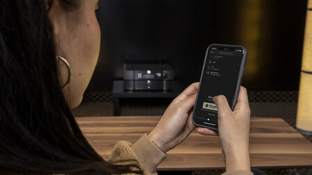 Visual Spotify Connect Lifestyle 3 Homepage Website 1920x1080px