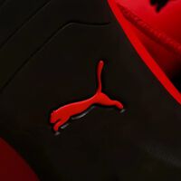 El Corte Inglés comienza a liquidar decenas de zapatillas y deja estas míticas Puma por solo 36 euros para combinar con todo el armario 