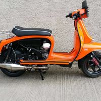 Amigo de lo retro, se acabaron tus problemas con la Scomadi 400