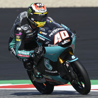 Darryn Binder celebra su posible salto de Moto3 directo a MotoGP marcando el mejor tiempo en Austria