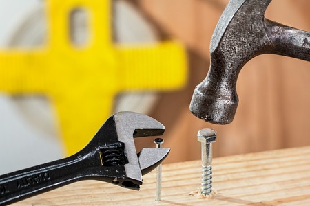 Los datos del paro también se ceban con las pymes y los autónomos