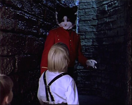 Adiós, Mary Poppins