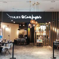 Invertir millones de euros en una "agencia de viajes" en 2025 suena a suicidio. El Corte Inglés piensa todo lo contrario