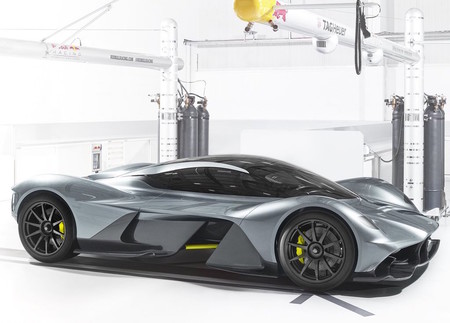 Aston Martin Am Rb 001 2018 1024 02