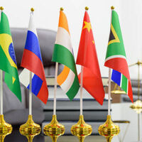 Cuidado con la deuda de los países emergentes: vienen curvas