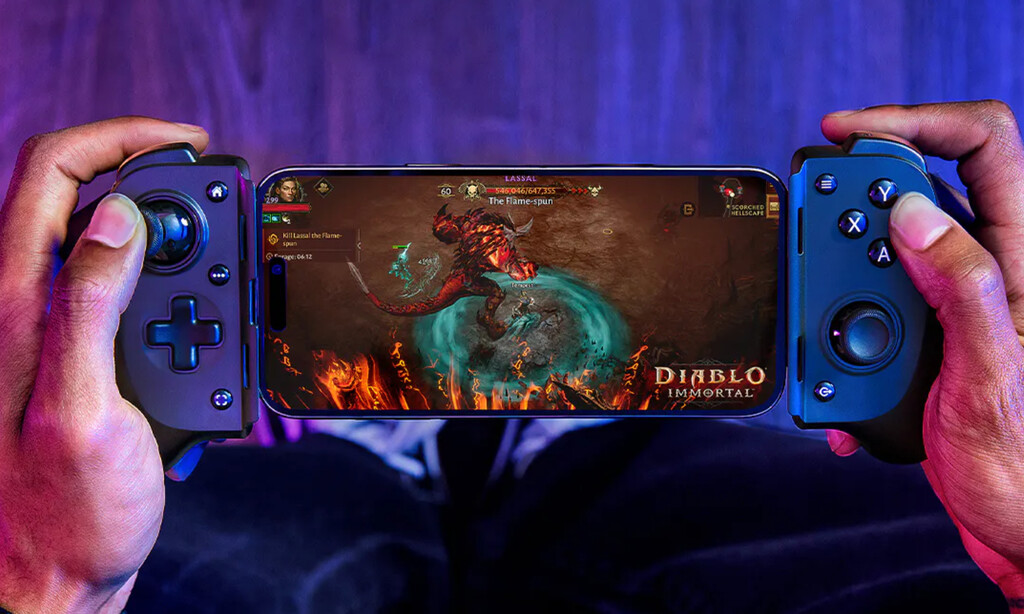 Este es uno de los mandos más completos con el que poder convertir tu iPhone o móvil Android en una consola portátil