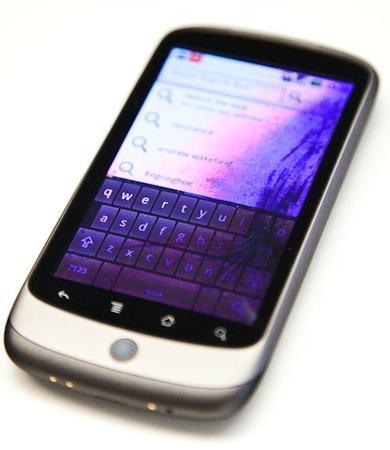 El Nexus One no está hecho para que te lo metas en el bolsillo