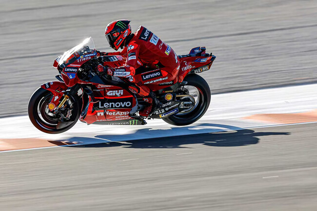 Ducati Holeshot 1 2024