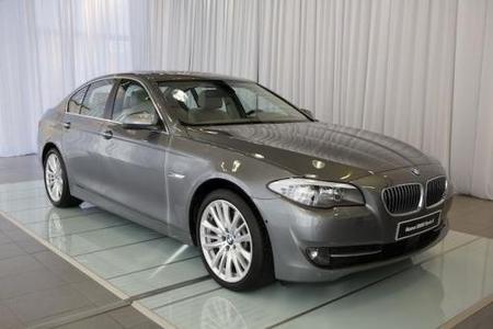 BMW-Serie5-Berlina-02