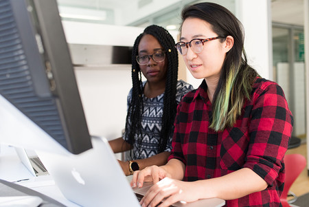 Si quieres acceso gratuito a software, servicios y cursos online, únete al programa de Visual Studio para desarrolladores