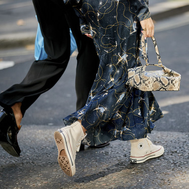 Larga vida a las zapatillas deportivas (de botín). 17 modelos que no pueden faltar en tu armario  