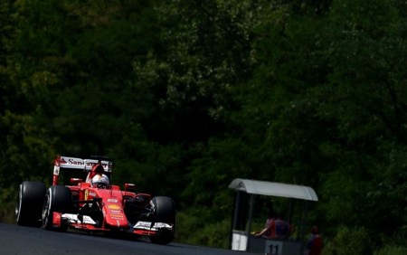 Vettel y la Fórmula 1 le dan el mejor homenaje posible a Bianchi: ¡un carrerón!