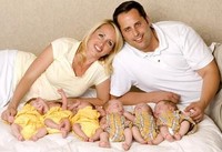 38 biberones y 50 pañales diarios