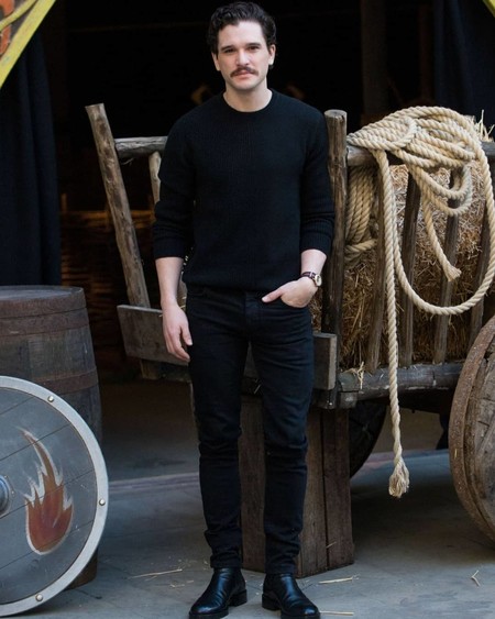 El cambio de look de Kit Harington nos ha dejado impactados ¡por fin se ha cortado el pelo!
