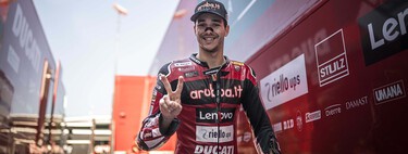 Iker Lecuona, piloto de Ducati en Superbikes, sobre Nicolò Bulega, su compañero de equipo: "Le falta carisma" 