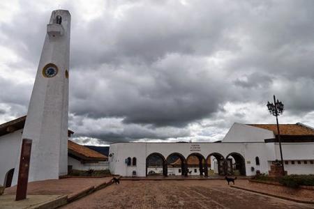 guatavita.jpg