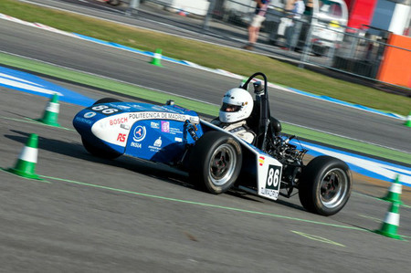 Cita con la competición entre electricidad y gasolina, de la mano de UPM Racing