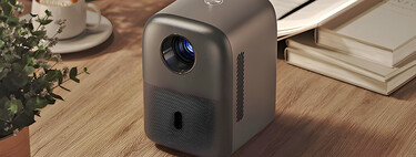 Mini proyector perfecto para una noche de películas: alcanza hasta 200 pulgadas, tiene Bluetooth y cuesta menos de 700 pesos 