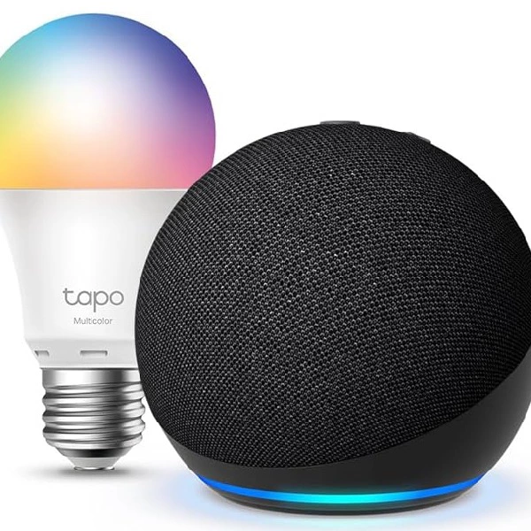 Echo Dot (5.ª generación) | Antracita + Tapo L530EA Bombilla LED Inteligente (E27)
