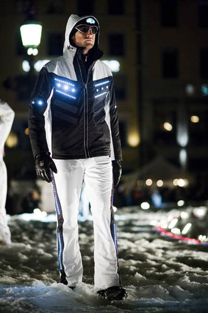 chaqueta_solar_power_leds_02.jpg