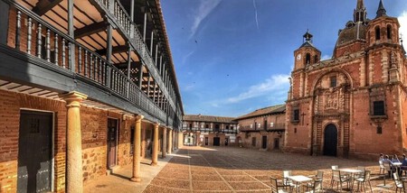 Pueblo Cerca Madrid Escapada Vaticano Italia Fin De Semana Viaje