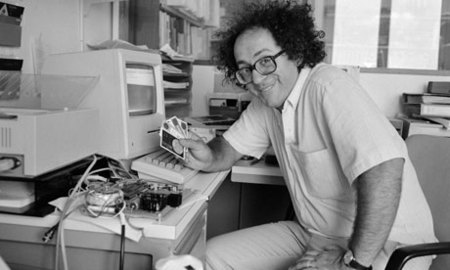 Muere Roland Moreno, inventor del chip de las tarjetas SIM