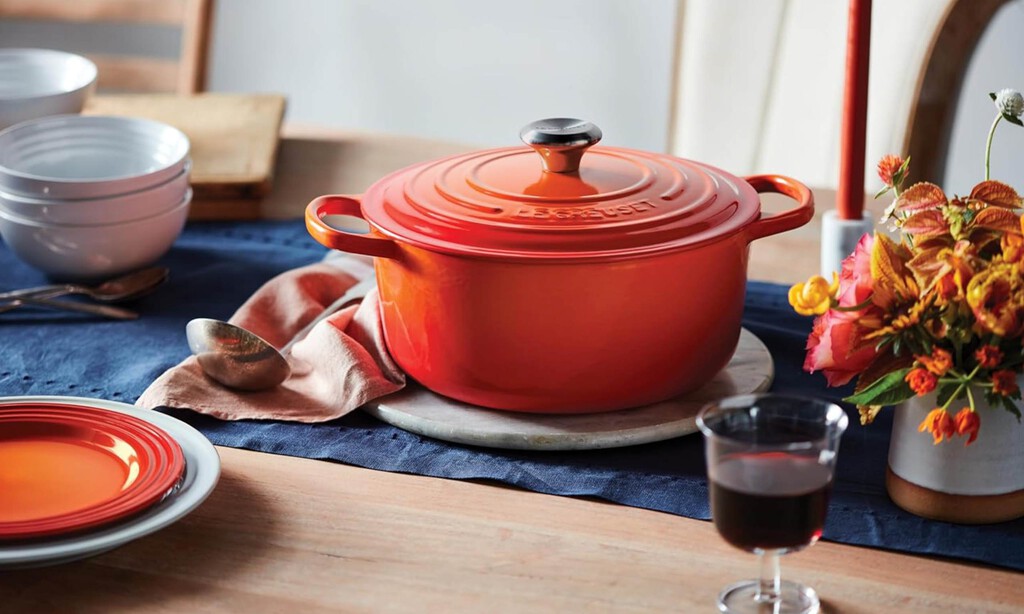 Invertir en cocina es ahorrar a largo plazo: la olla de hierro fundido Le Creuset que heredarán tus hijos ahora está rebajada 
