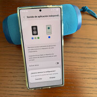 Los Galaxy esconden un truco que muy poca gente conoce: así puedes escuchar audio de dos apps por salidas diferentes 