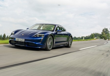 Porsche Taycan Turbo 2020 1280 16