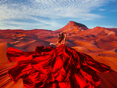 'Wanderlust' de Kristina Makeeva, cuando el entorno y el sujeto crean una química visual impactante