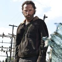 En realidad debemos la existencia de The Walking Dead a una mentira de su creador. No fue la única estratagema que usó Kirkman para sacar adelante su obra