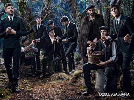 La campaña de Dolce & Gabbana y sus trajes para este otoño-invierno