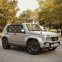 Este genial ejercicio de diseño fusiona un Lada Niva y un Mercedes-Benz Clase G. Y parece real, pero no lo es