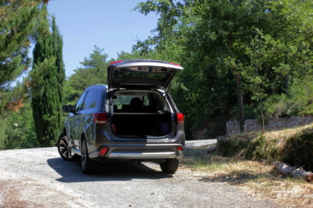 Mitshubishi Outlander Phev Prueba