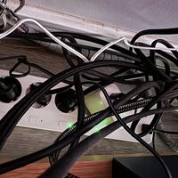 Según la OCU, estas son las 9 cosas que debes mirar antes de comprar una regleta eléctrica