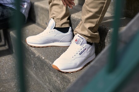 Arrancamos la semana con las mejores ofertas en zapatillas de Adidas, Converse, Reebok y más para pisar fuerte ante la llegada de la primavera
