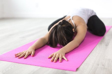 Cómo limpiar tu esterilla de Yoga y mantenerla en perfecto estado