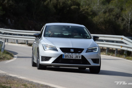 Así va el SEAT León Cupra 290, la versión deportiva que merece el compacto más vendido