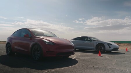 Porsche Taycan Drag Race Tesla Model Y 2