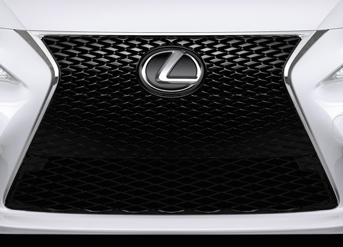 Logos de coches: Lexus y la 'L' del lujo
