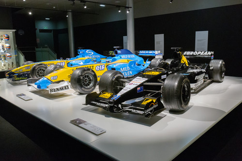 Todos los coches de Fernando Alonso desde el karting hasta el Dakar y pasando por la Fórmula 1