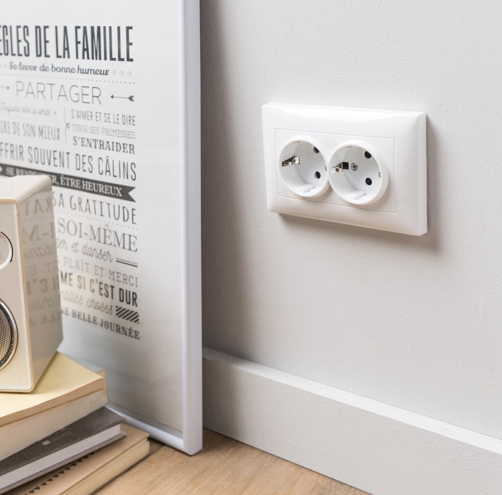 Sin obras, muy barato y sin llamar al electricista. Pocos saben que así se pueden duplicar los enchufes de casa