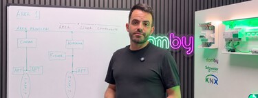 Ricardo, 38 años, electricista: “No hay albañiles, fontaneros ni electricistas; tengo una lista de espera de varias semanas” 