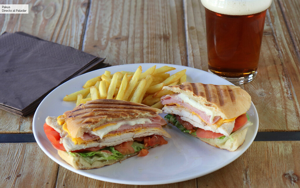 Receta del campero malagueño, el bocadillo en formato sándwich que vas a querer probar