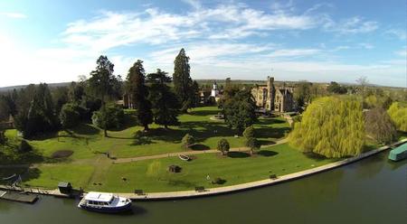 The+oakley+court
